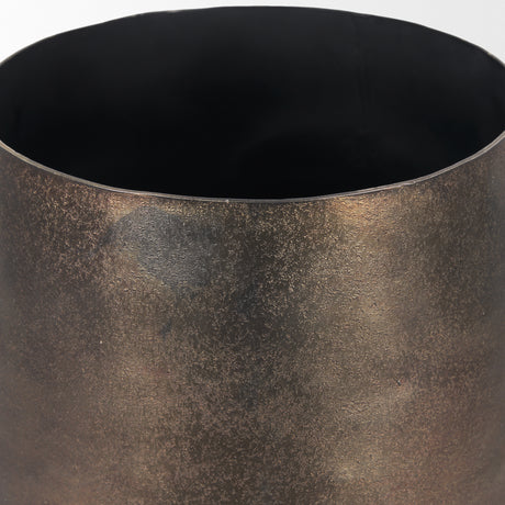 Quade Large Textured Gold Metal Planter from Mercana - Luna Furniture