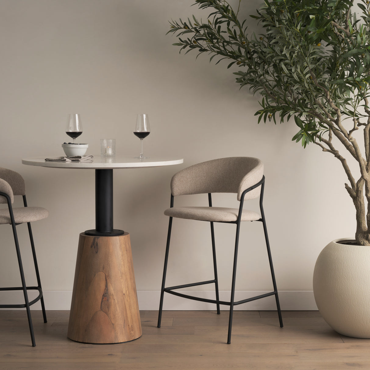 Carolyn Counter Stool w/ Oatmeal Fabric & Matte Black Metal from Mercana - Luna Furniture