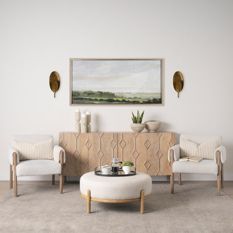Clarence 7.0L x 5.3W x 17.0H Metal Hammered Gold Round Wall Sconce from Mercana - Luna Furniture