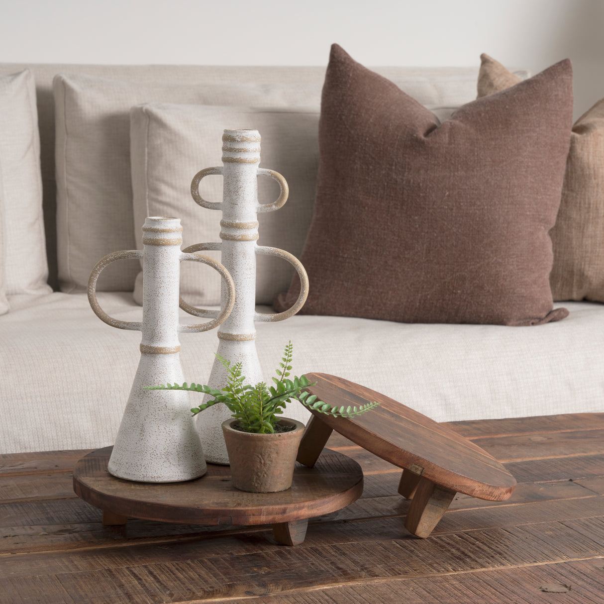 Iza Medium Brown Wooden Riser (Set of 2) from Mercana - Luna Furniture