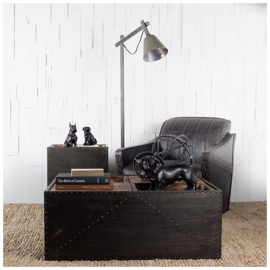 Hugo 5L x 13W Black Resin Bulldog from Mercana - Luna Furniture