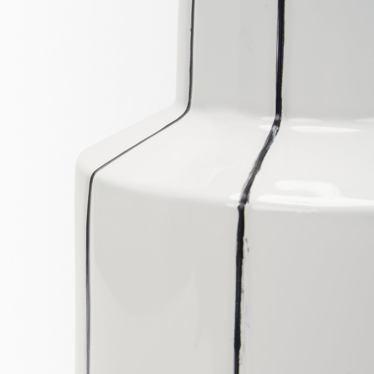 Dinah Small White w/ Black Stripes Ceramic Vase from Mercana - Luna Furniture
