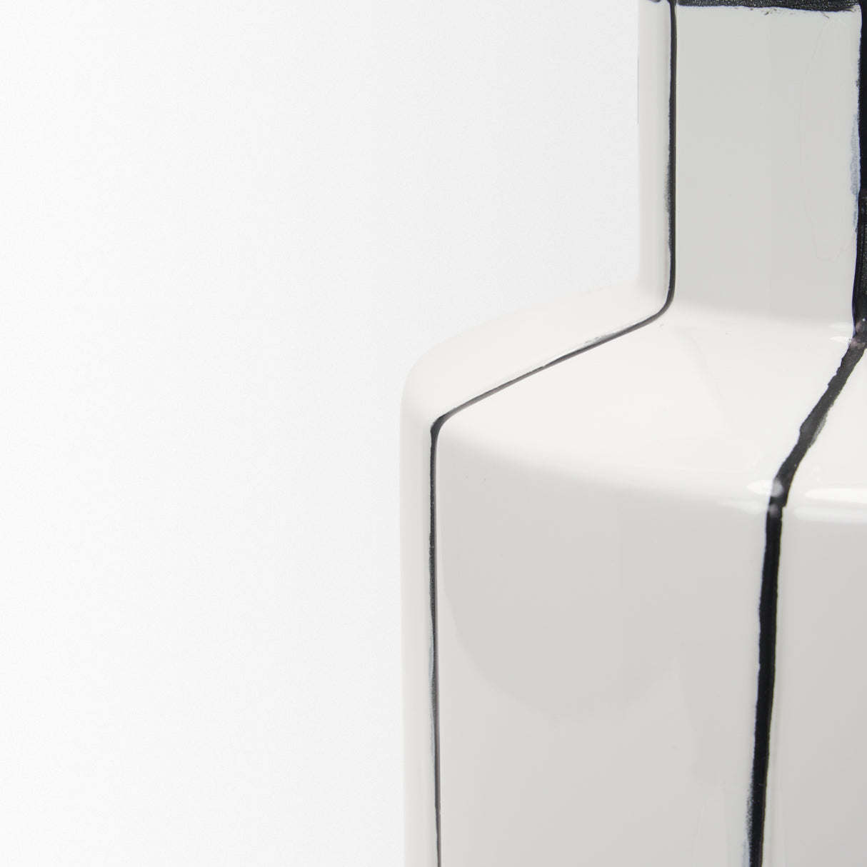 Dinah Large White w/ Black Stripes Ceramic Vase from Mercana - Luna Furniture