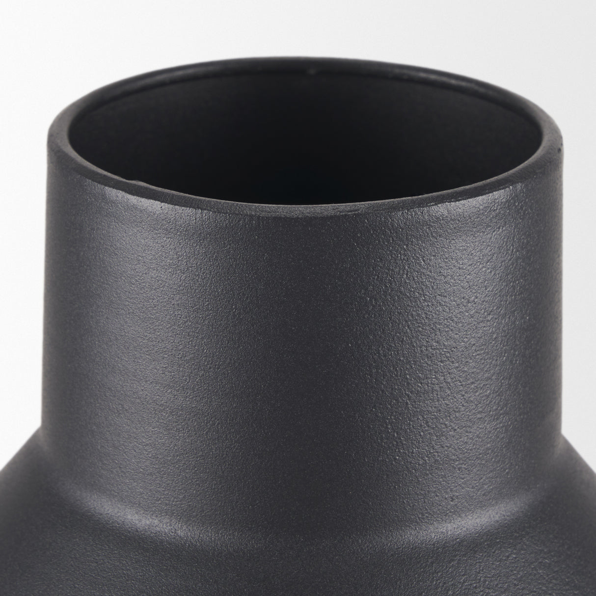 Tosca Tall Matte Black Metal Vase from Mercana - Luna Furniture
