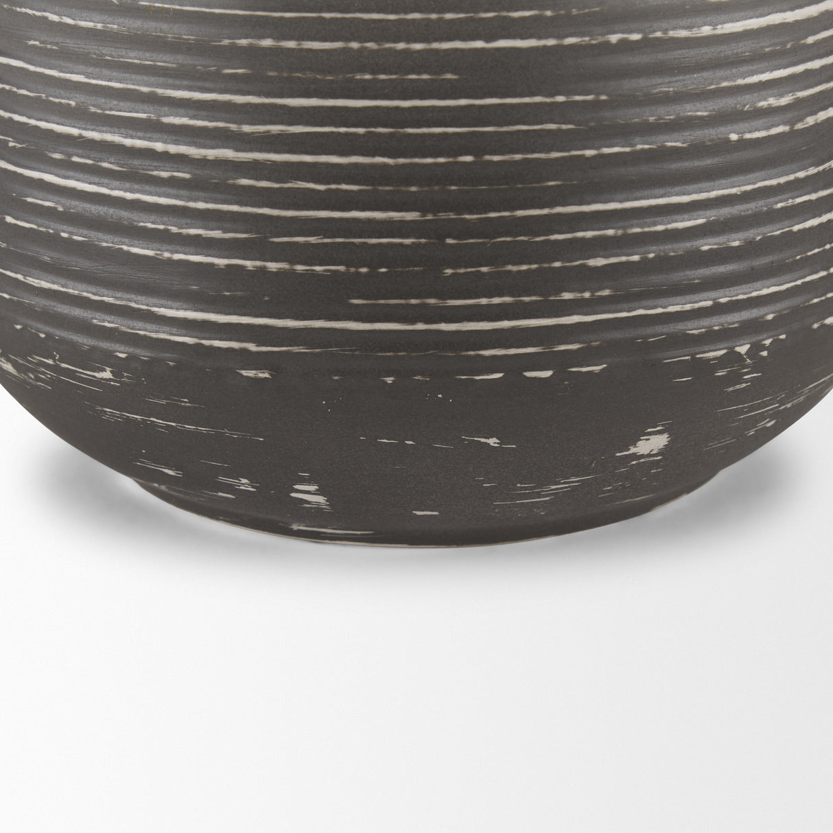 Toru Medium White w/ Grey Ombre Metal Vase from Mercana - Luna Furniture