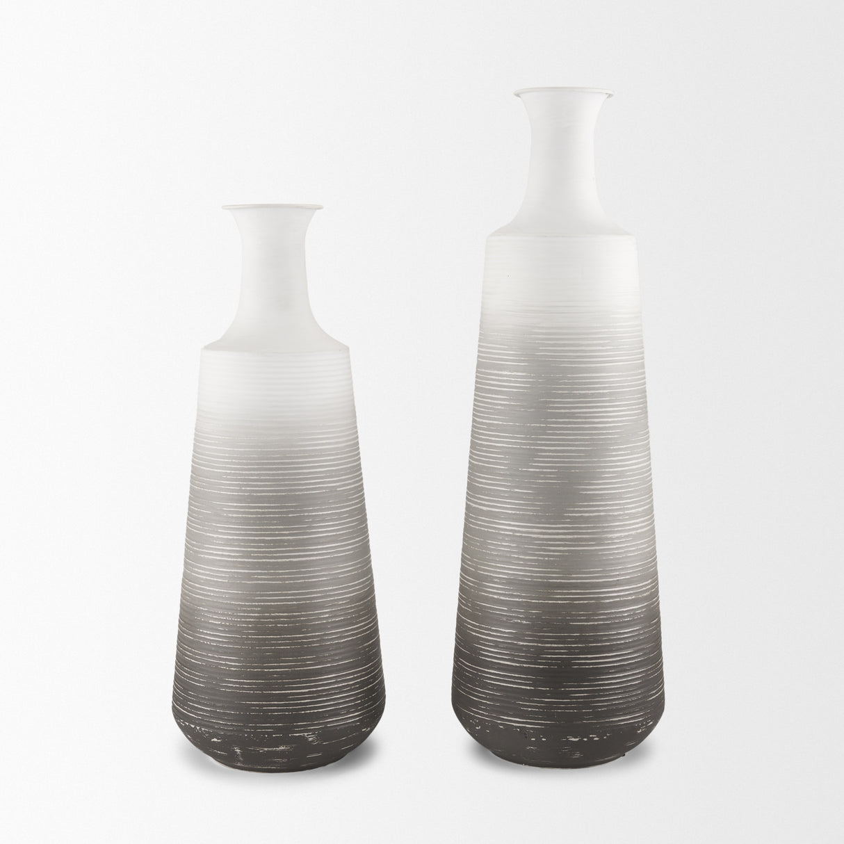 Toru Medium White w/ Grey Ombre Metal Vase from Mercana - Luna Furniture