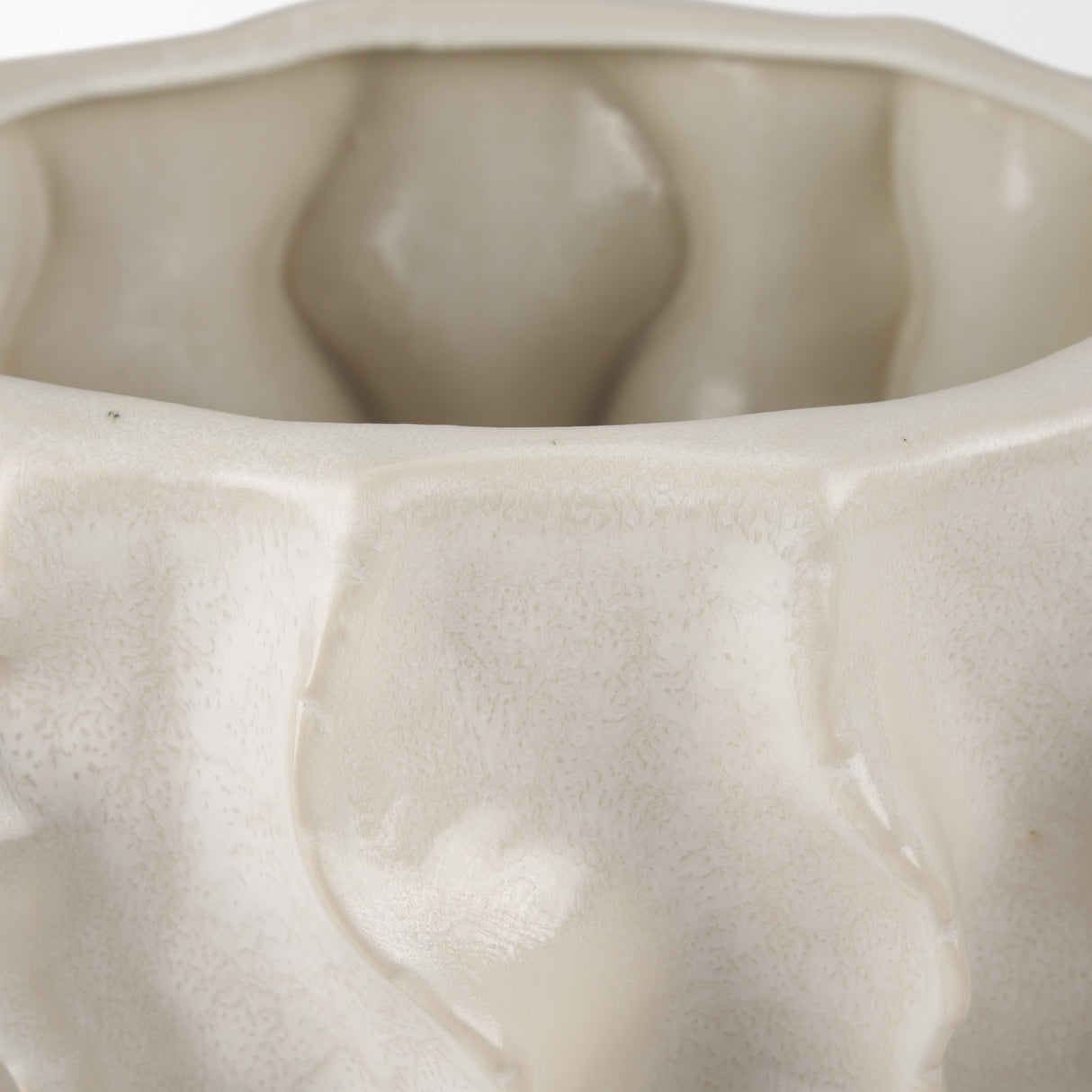 Vahn Sculptural Cream Glazed Decorative Ceramic Bowl from Mercana - Luna Furniture
