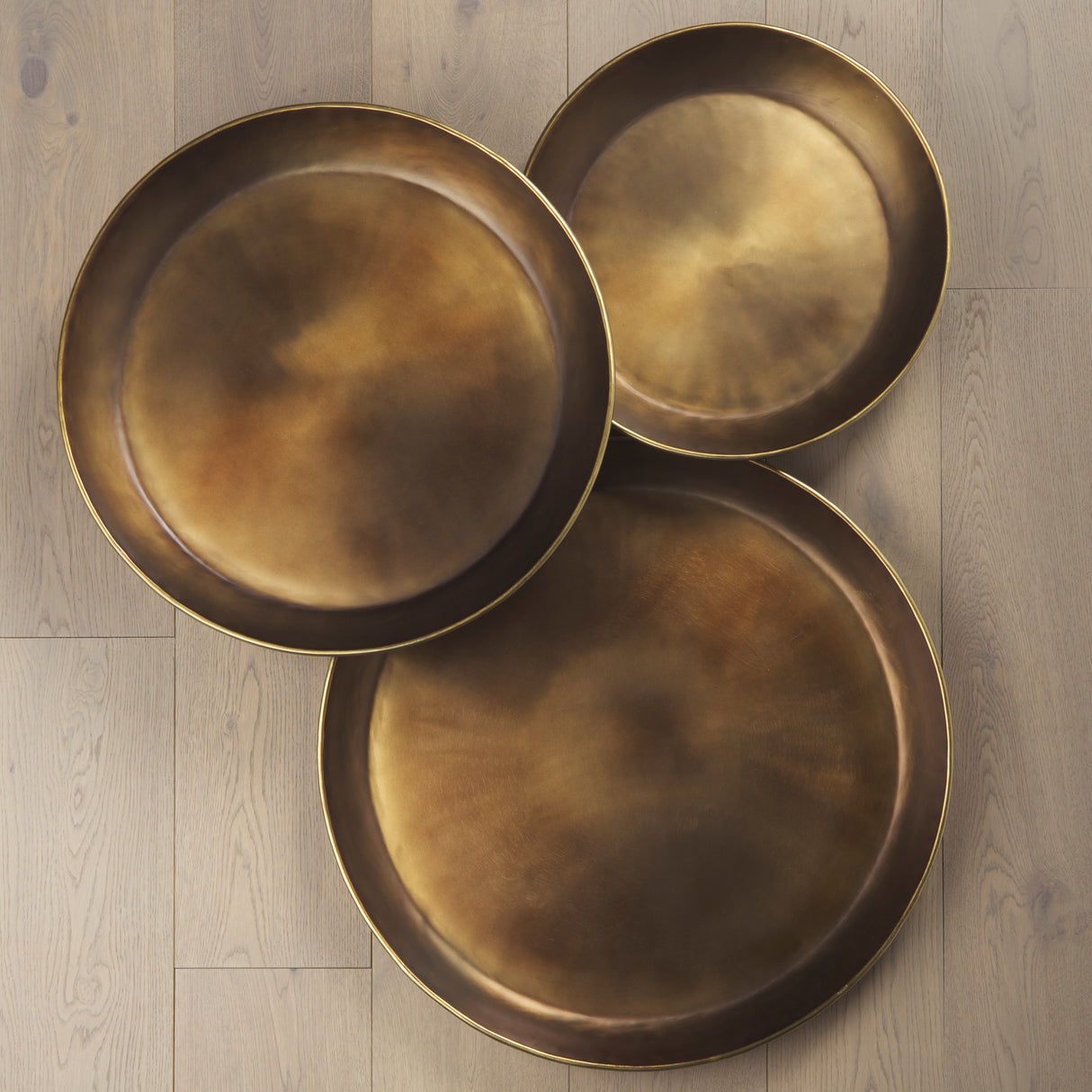 Eagan 24.0L x 24.0W x 2.0H Brass Aluminium Tray Large from Mercana - Luna Furniture