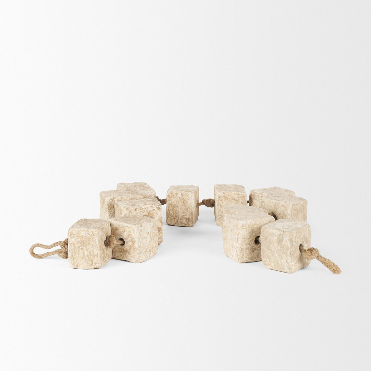Mala Beige Paper Mache Cube Garland from Mercana - Luna Furniture