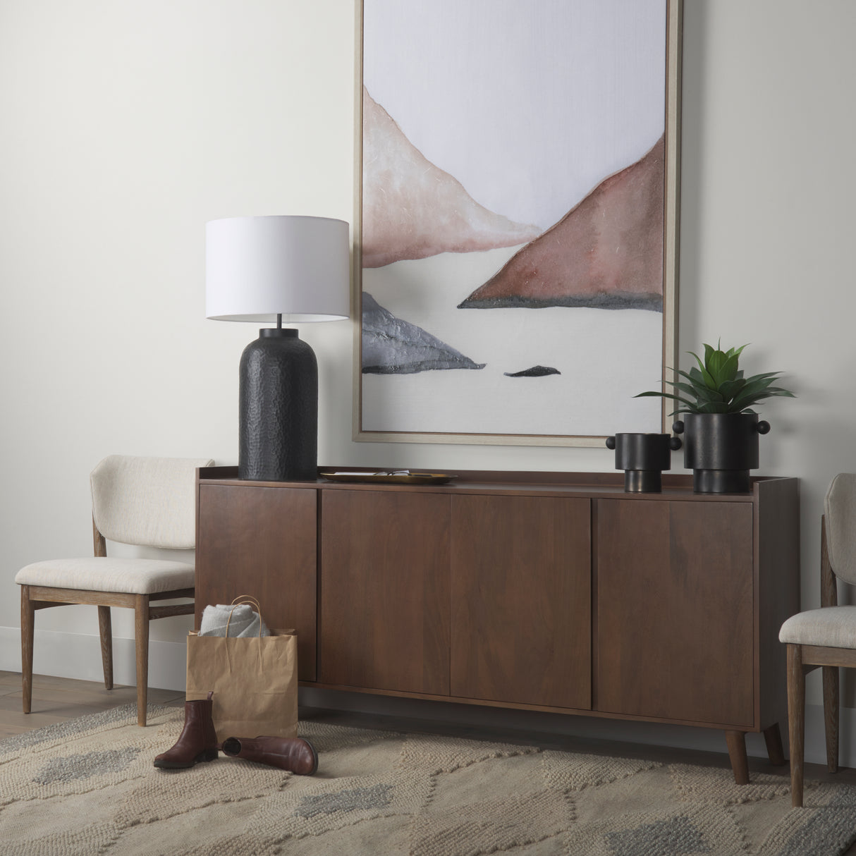 Leo 18.0L x 18.0W x 31.0H Black Hammered W/White Fabric Shade Table Lamp from Mercana - Luna Furniture