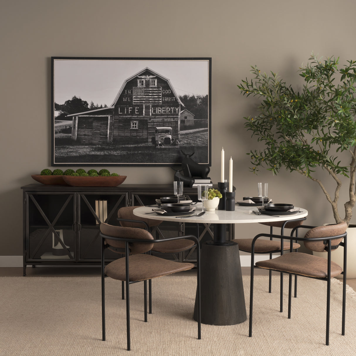 Radu Small Matte Black Metal Bull Decorative Object from Mercana - Luna Furniture