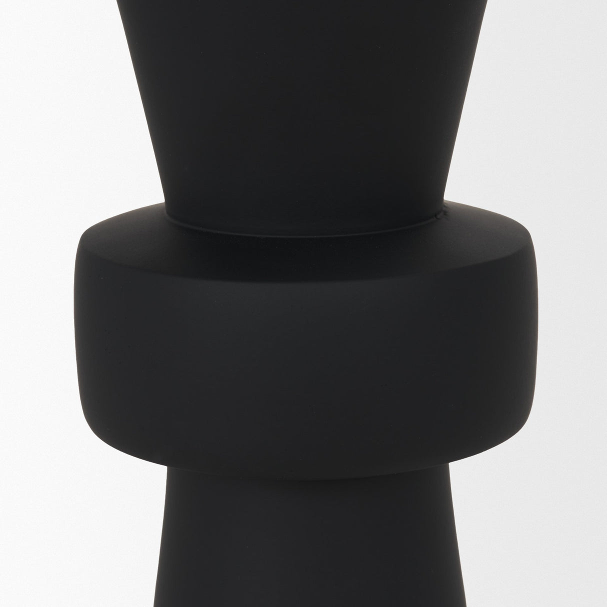 Odilia Large Smooth Matte Black Metal Geometric Pillar Candle Holder from Mercana - Luna Furniture