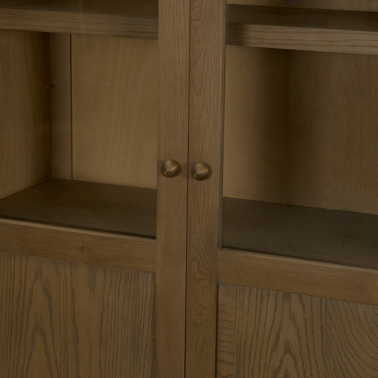 Henry Dark & Light Brown Oak Wood w/ Glass Doors Curio Cabinet from Mercana - Luna Furniture