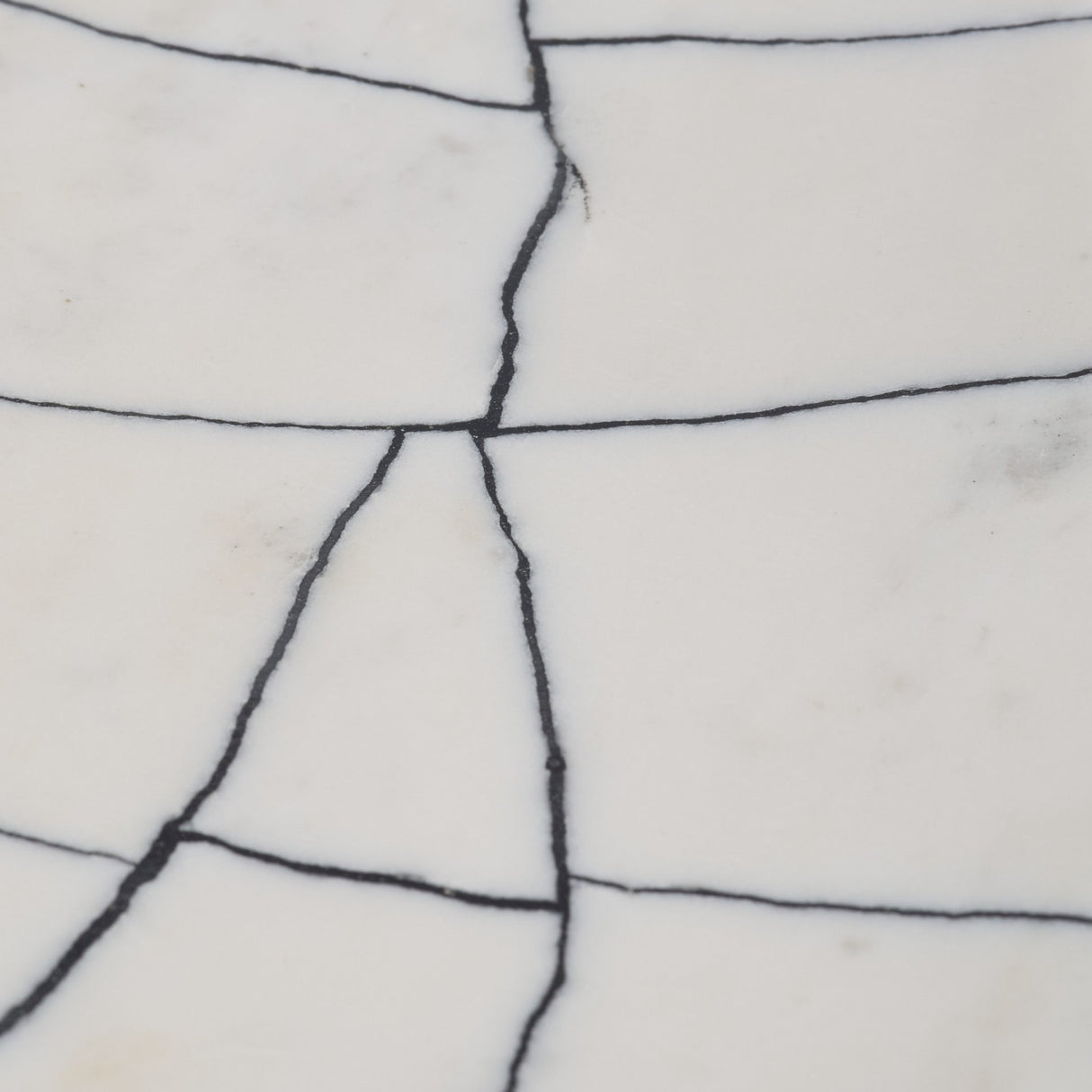 Tratto Rectangular White Marble Decorative Tray from Mercana - Luna Furniture