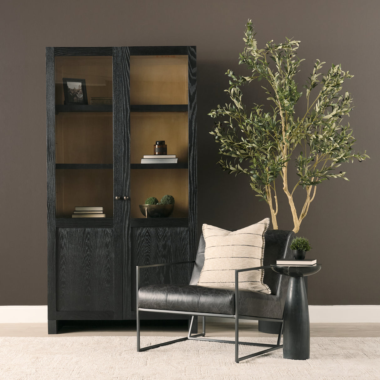 Bellancia Nero Black Marquina Marble Pedestal Side Table from Mercana - Luna Furniture