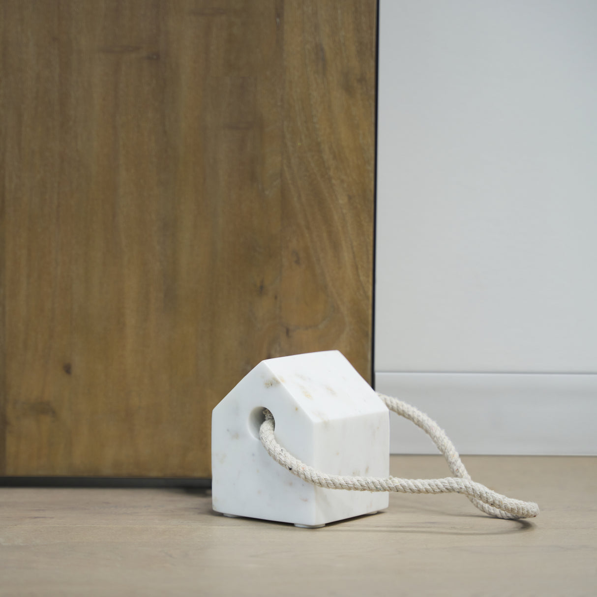 Raena White Marble House Door Stopper from Mercana - Luna Furniture