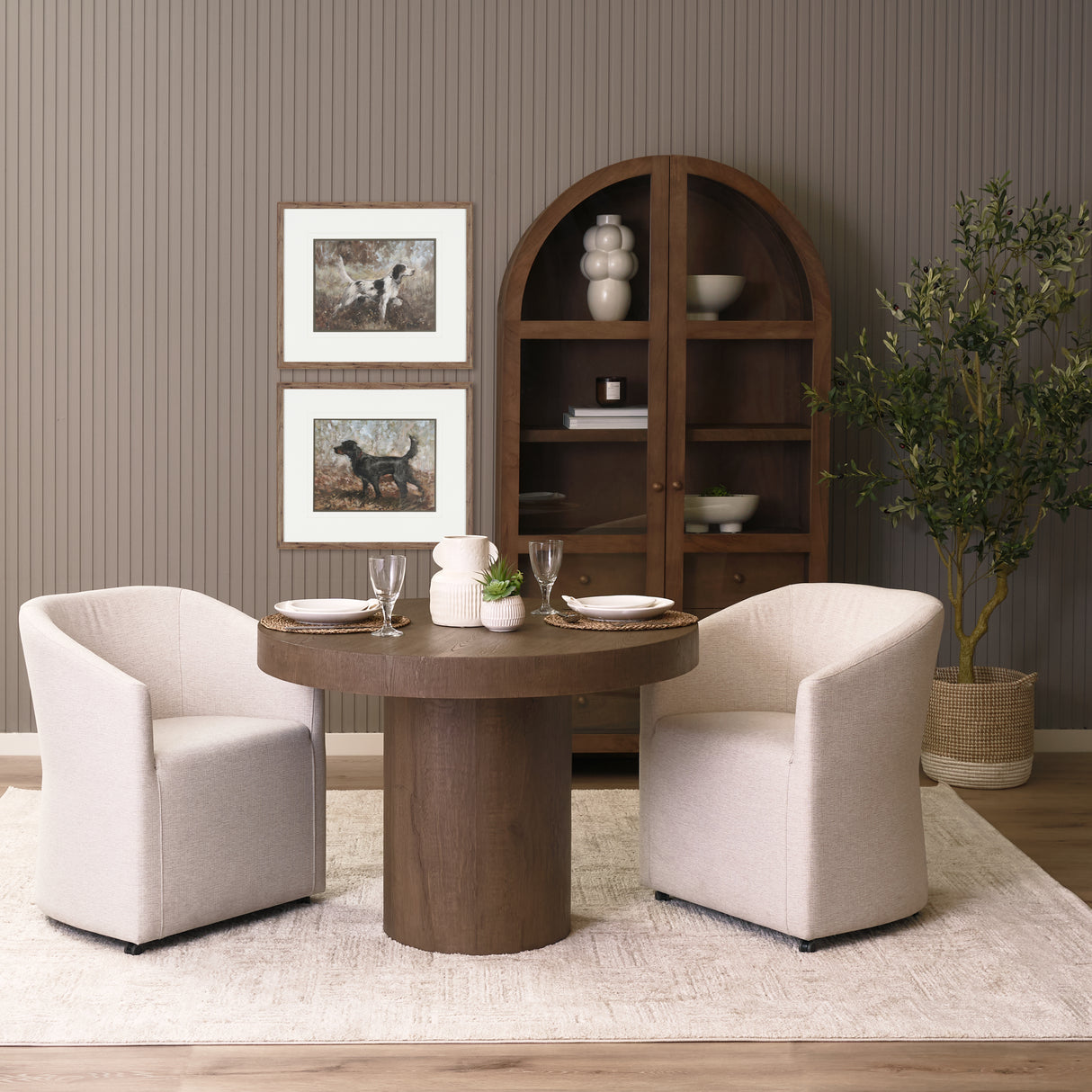 Lyonne 42" Round Medium Brown Oak Wood Pedestal Dining Table from Mercana - Luna Furniture