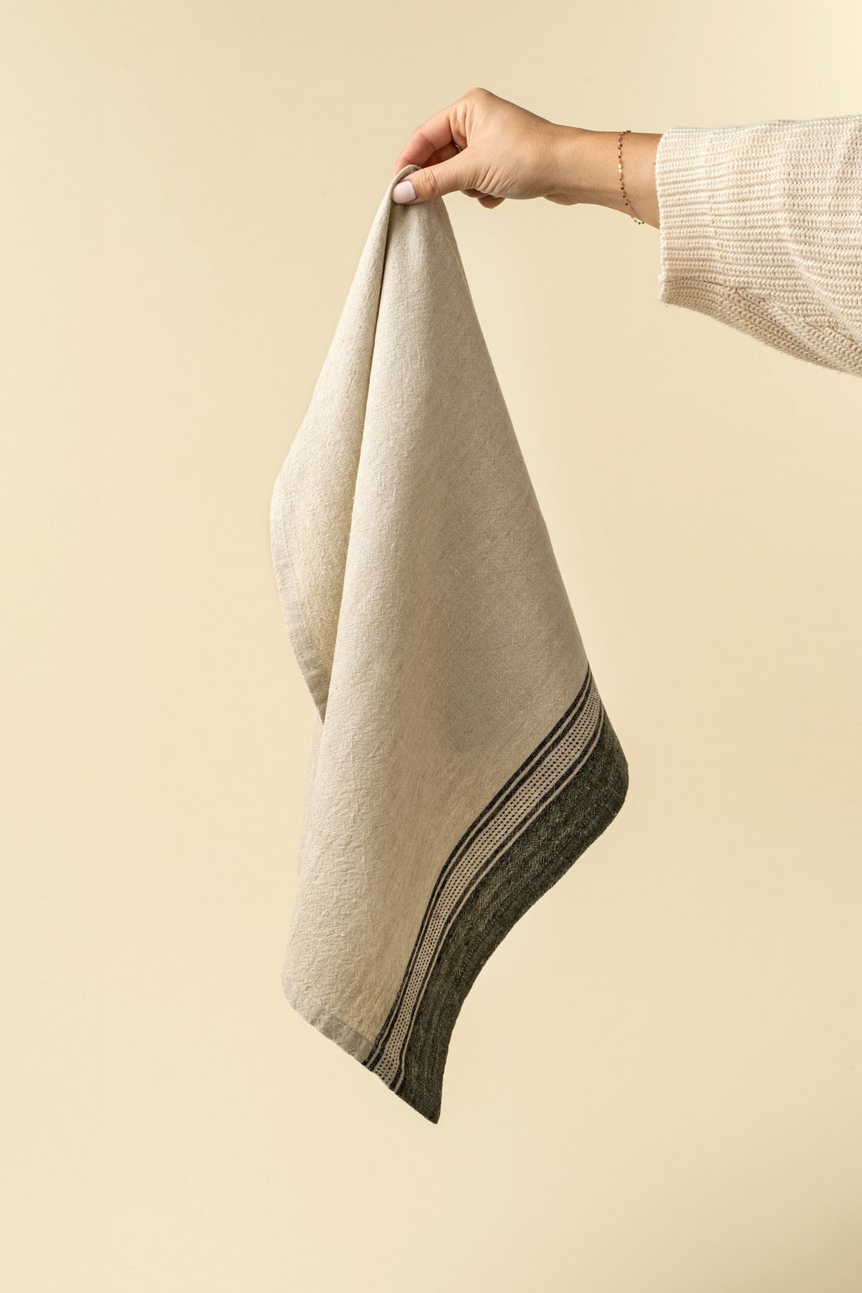 Thea Stripe Tea Towels S/2, Set of 2 from Mercana - Luna Furniture