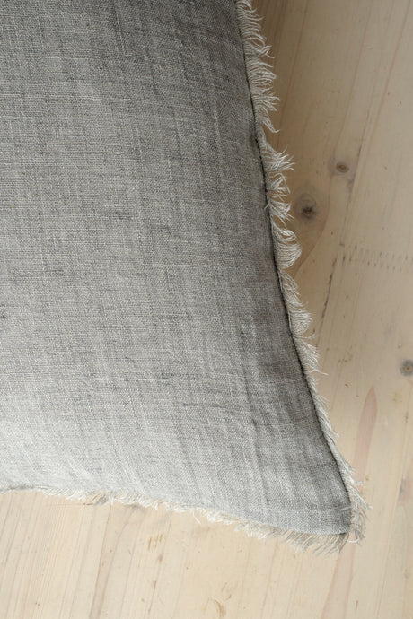 Lina 24x24 Linen Pillow Grey Cover w/Filler, Set of 2 from Mercana - Luna Furniture