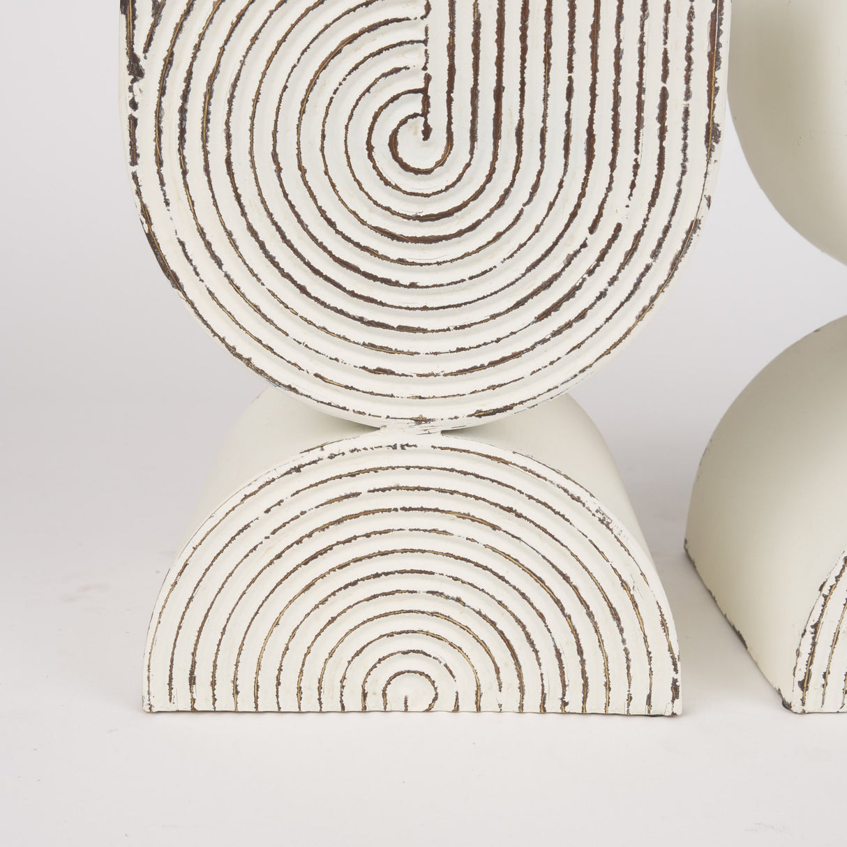 Medina Off White w/ Gold Antiquing Tall Metal Planters (Set of 2) from Mercana - Luna Furniture