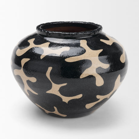 Bosma Black and Cream Ceramic Urn from Mercana - Luna Furniture