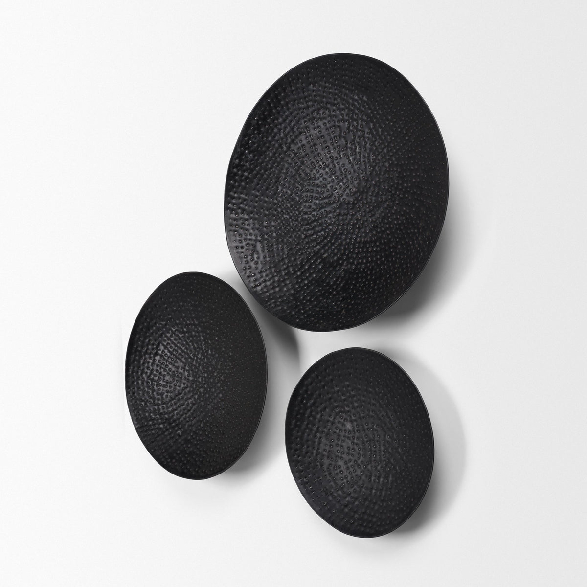 Patera Hammered Iron Metal Decorative Bowls (Set of 3)