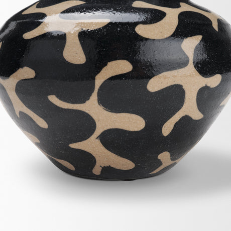 Bosma Black and Cream Ceramic Urn from Mercana - Luna Furniture