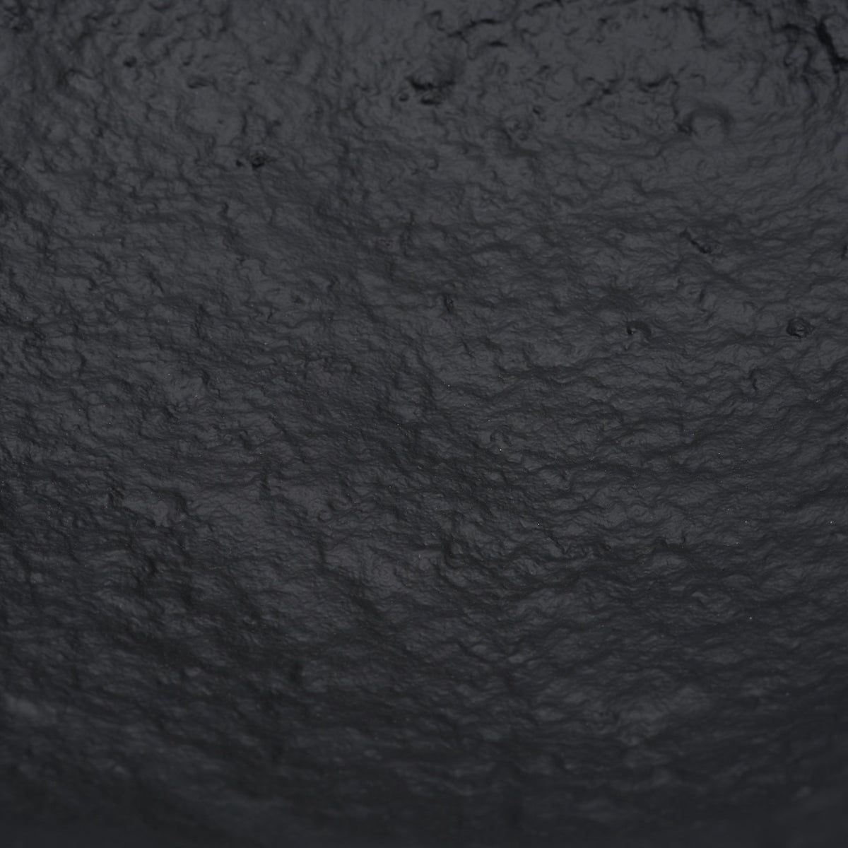 Verdant Small Matte Black Metal Decorative Centerpiece Bowl from Mercana - Luna Furniture