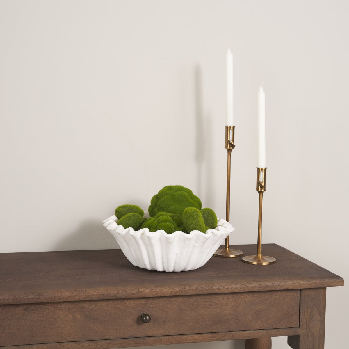Camelia Small Fluted White Paper Mache Round Centerpiece Bowl from Mercana - Luna Furniture