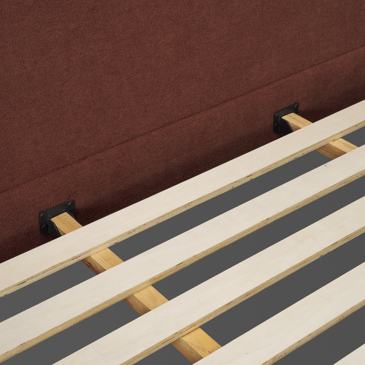Solene Queen Upholstered Bedframe w/ Footbed | Curved Headboard | Burgundy Fabric from Mercana - Luna Furniture