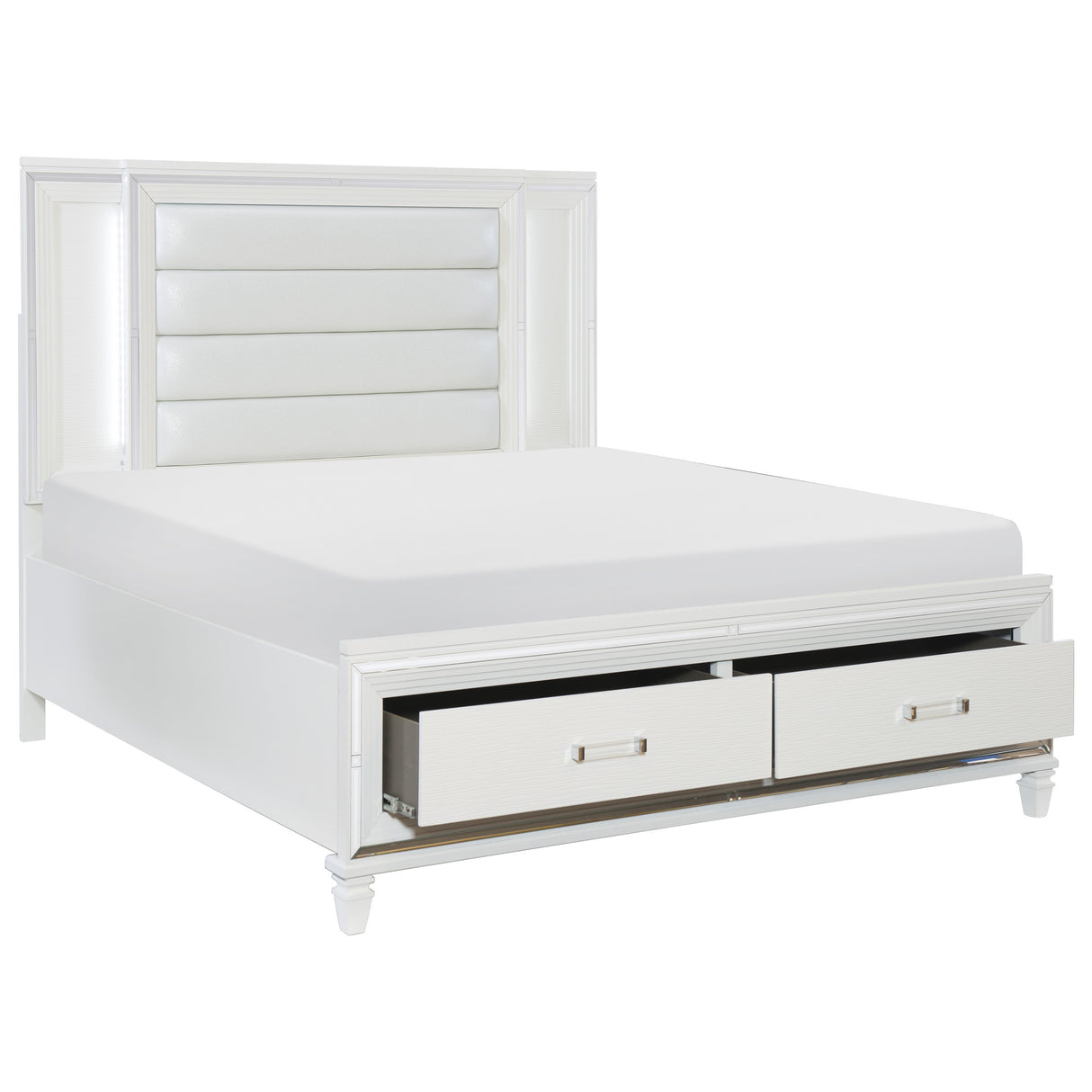 Tamsin White 5-Piece Bedroom Set (Queen Bed, Nightstand, Dresser, Mirror, Chest) from Homelegance - Luna Furniture