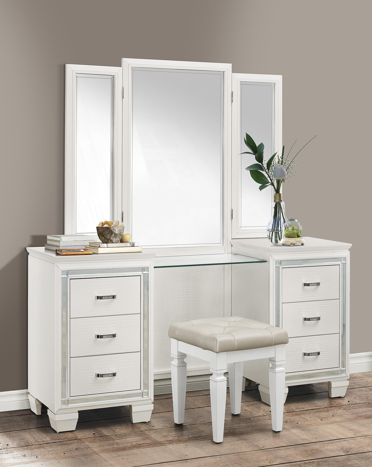 Allura White Queen Bed, LED Lighting
