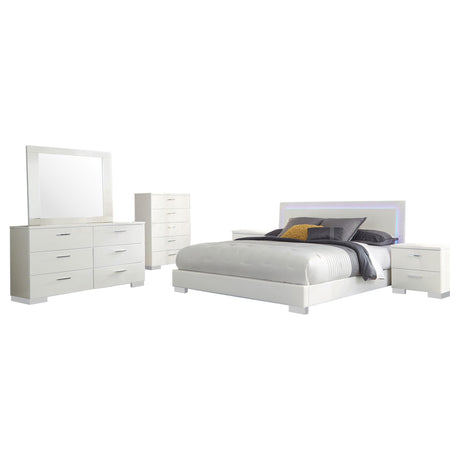 Felicity Glossy White 6-Piece Eastern King Bedroom Set with Plank Headboard from Coaster - Luna Furniture
