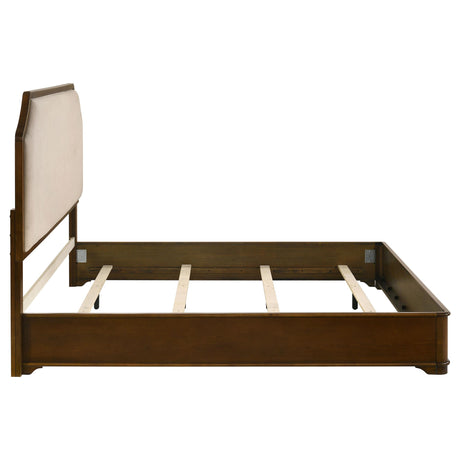 Garland Cream and Brown Cherry 58-inch Eastern King Panel Bed from Coaster - Luna Furniture