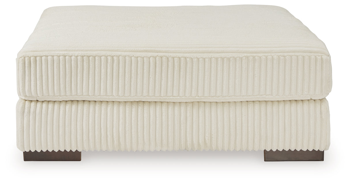 Lindyn Ivory 3-Piece Sectional with Ottoman from Ashley Furniture - Luna Furniture