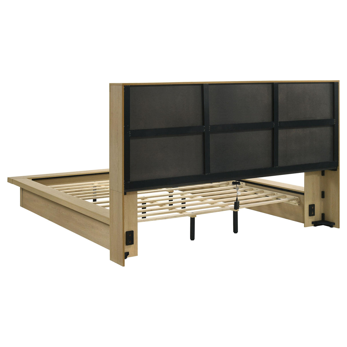 Hendricks Light Oak 4-Piece Eastern King Bedroom Set from Coaster - Luna Furniture
