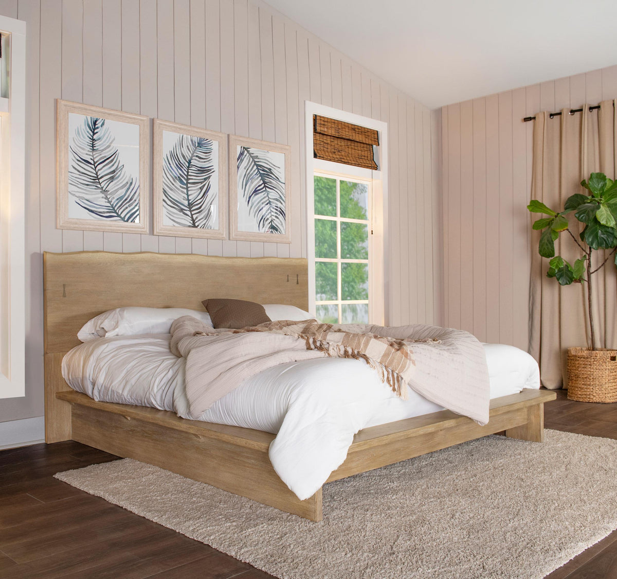 Stillwater Eastern King Platform Bed from Coaster - Luna Furniture