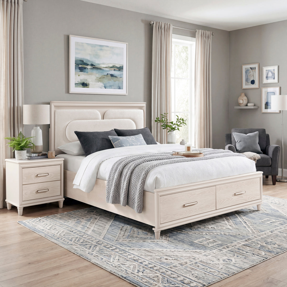 Lunaris Beige Queen Platform Bed with Footboard Storage from Homelegance - Luna Furniture