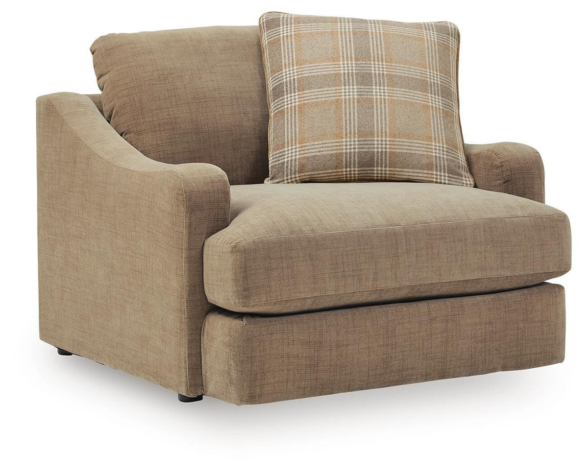 ChloeeAnne Honey Oversized Chair from Ashley - Luna Furniture