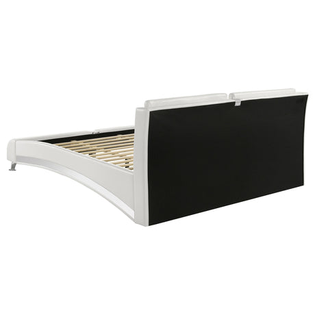 Jeremaine Glossy White 5-Piece Eastern King Bedroom Set with Plank Headboard from Coaster - Luna Furniture