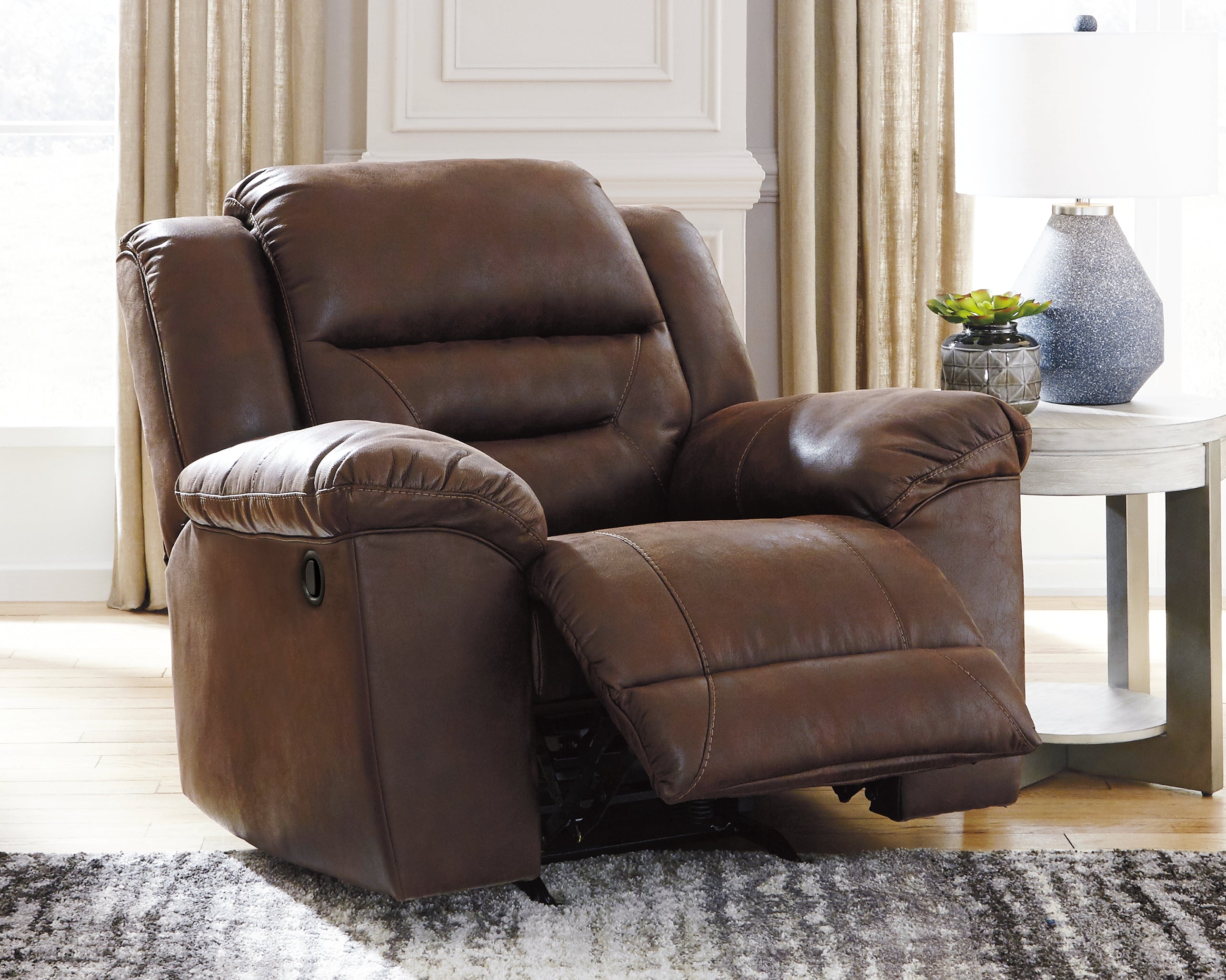 Stoneland Chocolate Recliner – Luna Furniture