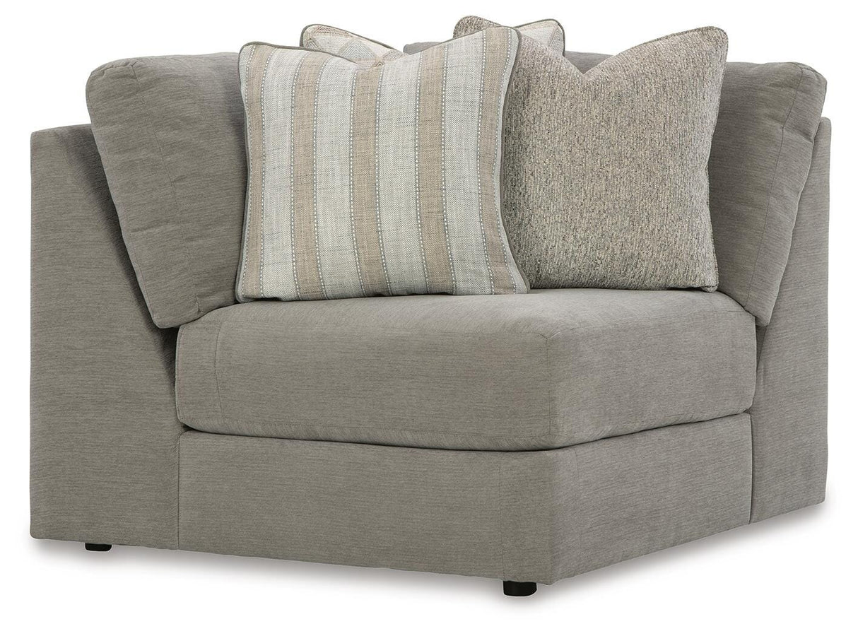Avaliyah 4-Piece Sectional and Oversized Accent Ottoman from Ashley - Luna Furniture