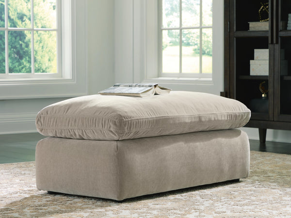 Maxton Heights Pebble Ottoman