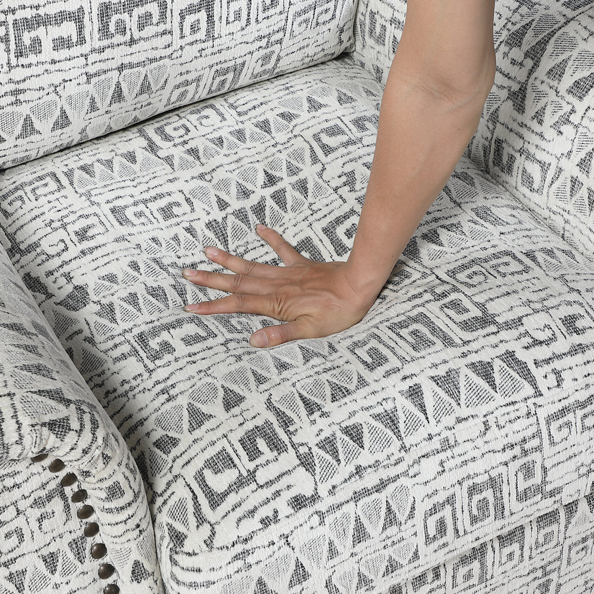 Pinnacle Multi Swivel Chair from Homelegance - Luna Furniture