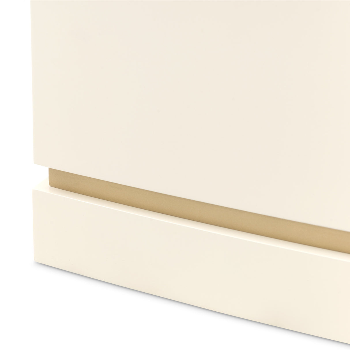 La Terrazza Creamy Pearl 5-drawer Chest from Michael Amini - Luna Furniture