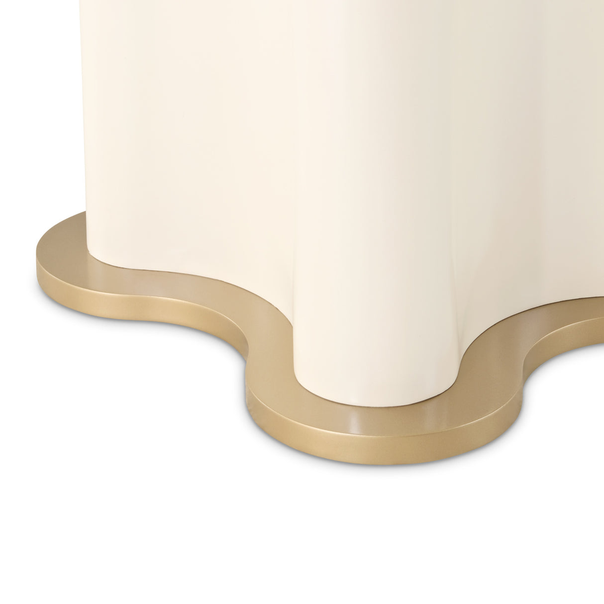 La Terrazza Creamy Pearl Round Dining Table from Michael Amini - Luna Furniture
