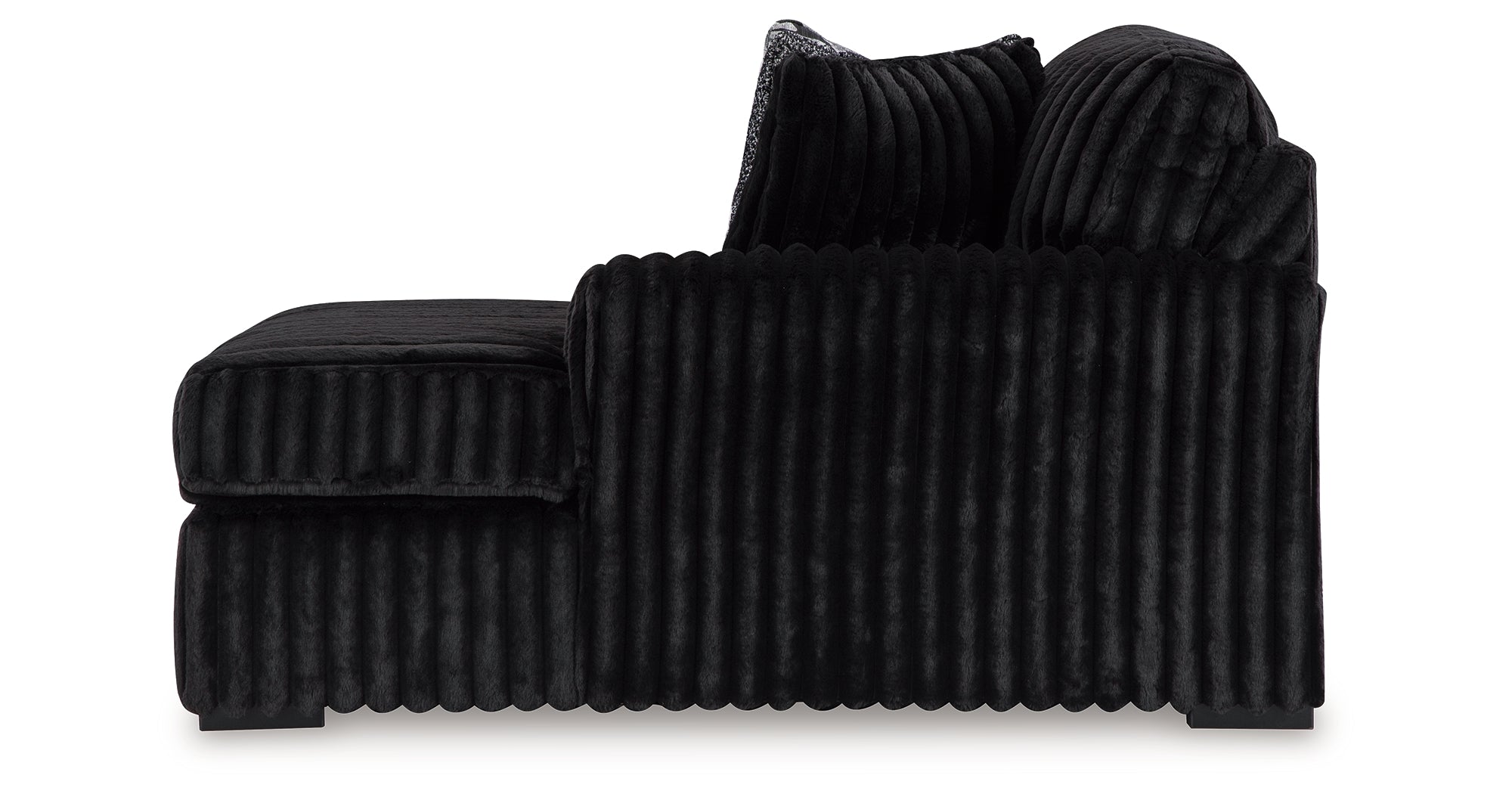 Midnight-Madness Onyx RAF Chase Sectional and Ottoman – Luna Furniture