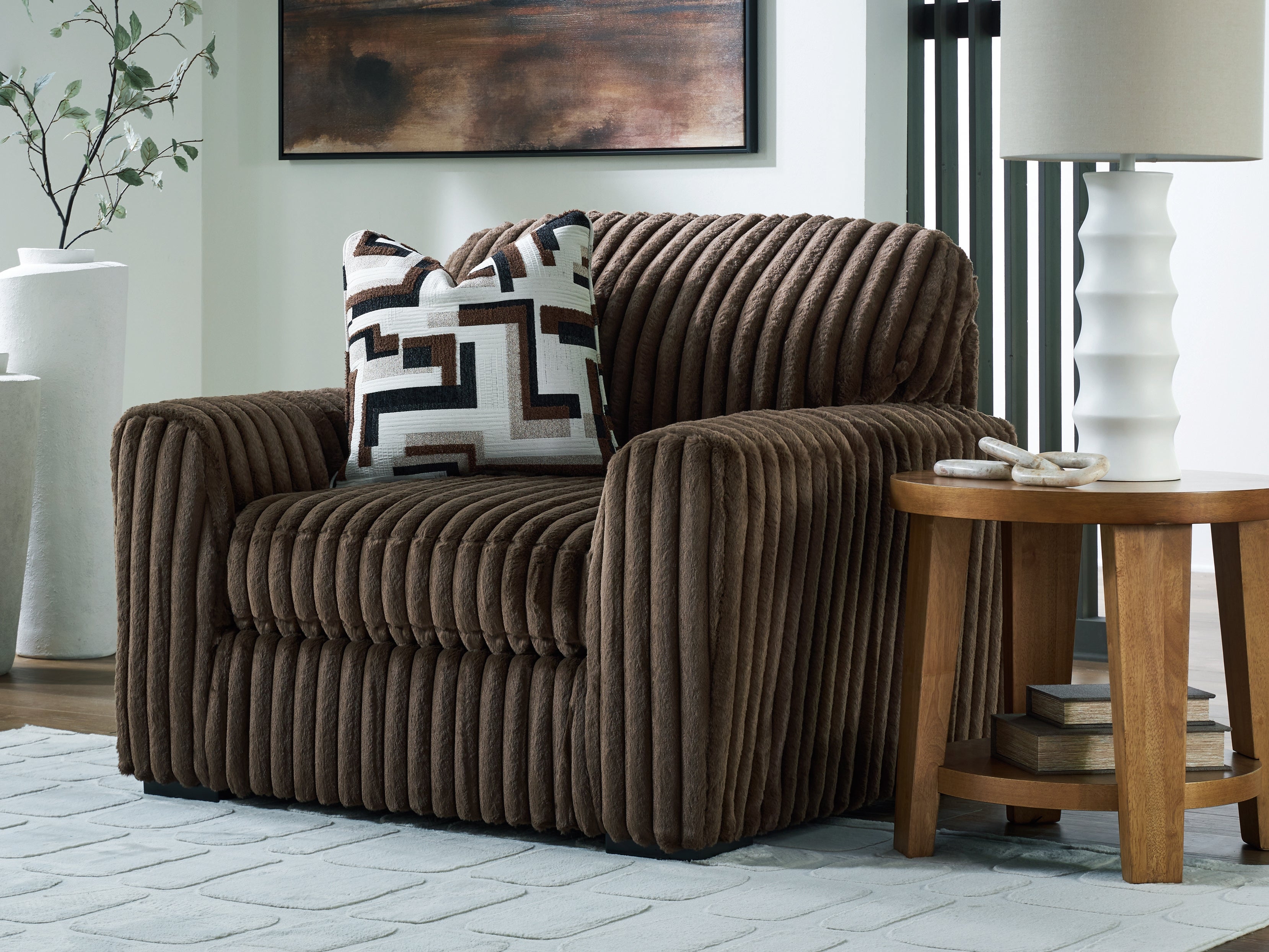 Midnight-Madness Chocolate Oversized Chair – Luna Furniture