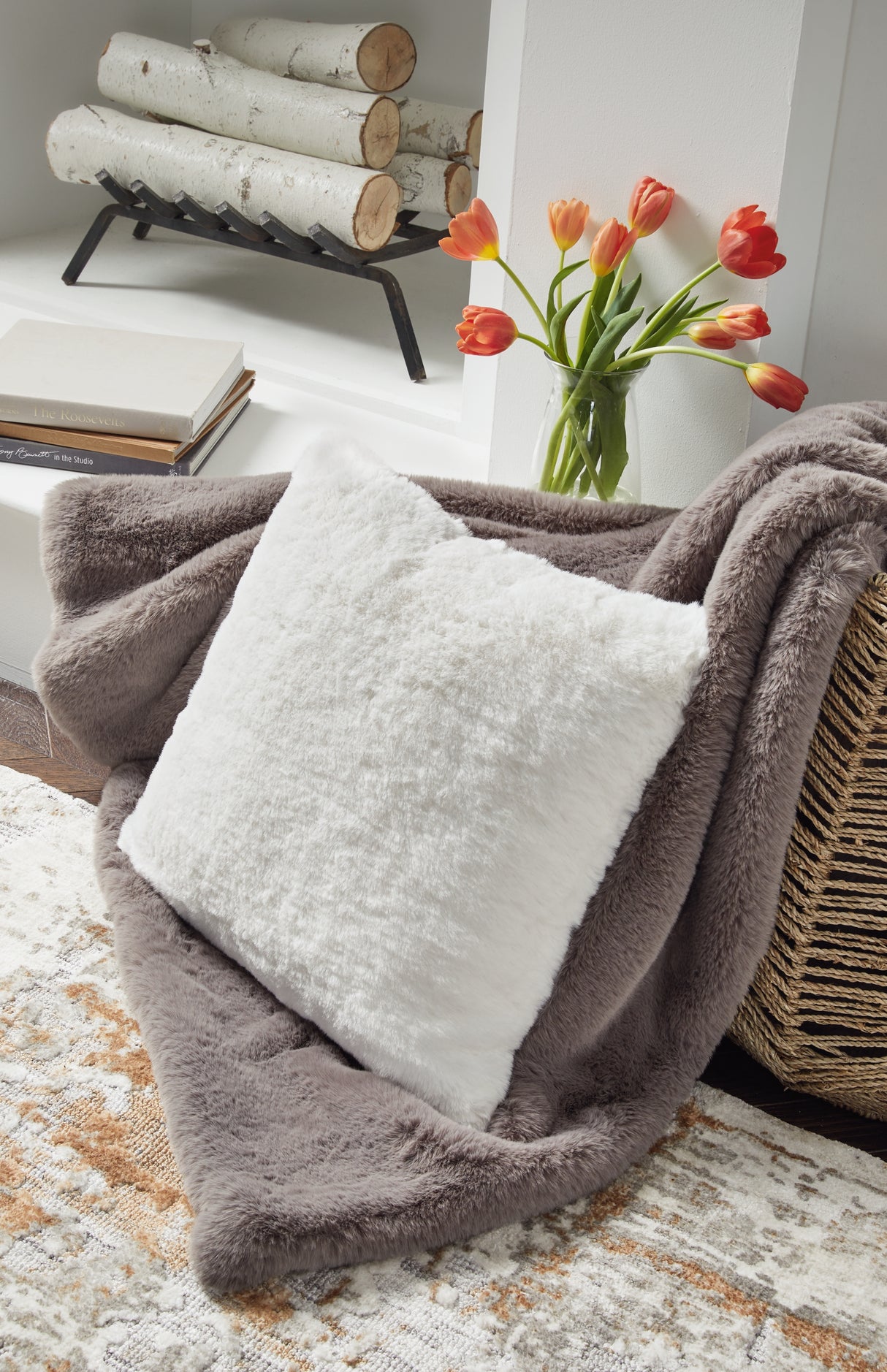 Gariland White Pillow from Ashley Furniture - Luna Furniture