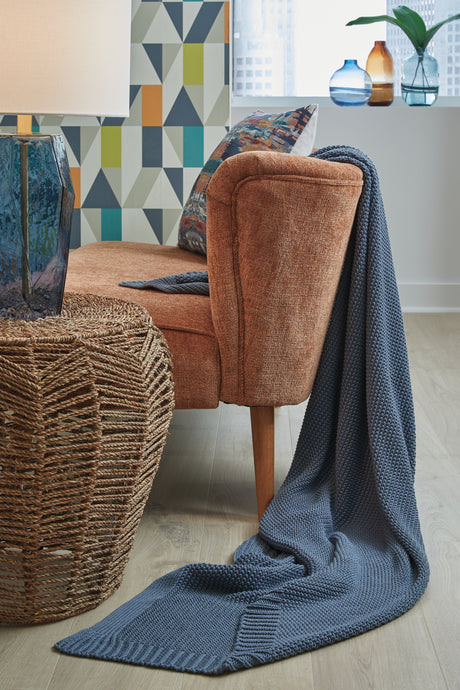 Gayelery Blue Throw (Set of 3) from Ashley Furniture - Luna Furniture